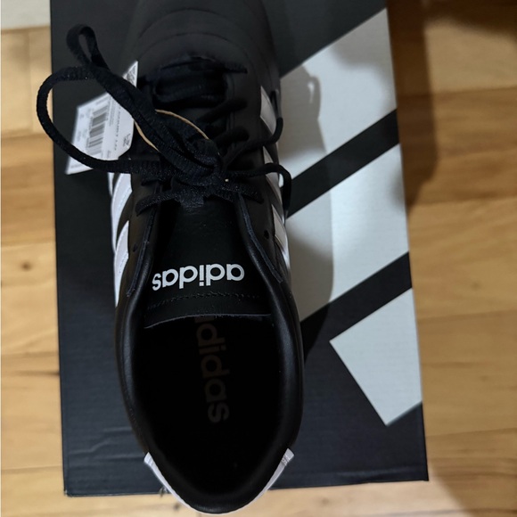 Adidas Grand Court LO Black and White Sneakers - Picture 6 of 6